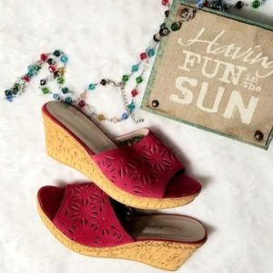 Sotto Sopra Pink Wedge Sandal